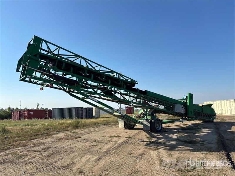 McCloskey ST80E 36 in x 80 ft Portable Radial Stacking Conve Строительная техника - Другие