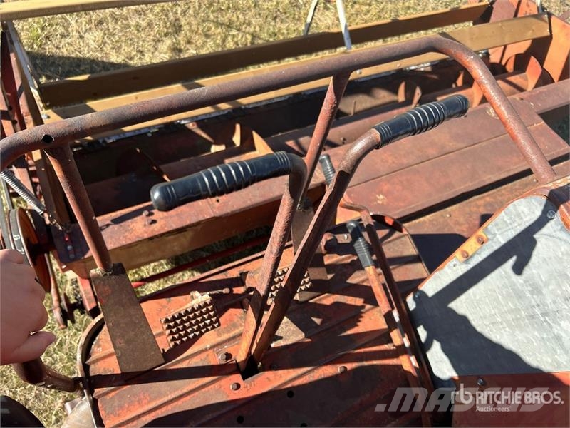 McCormick 91 Combine Harvester Зерноуборочные комбайны