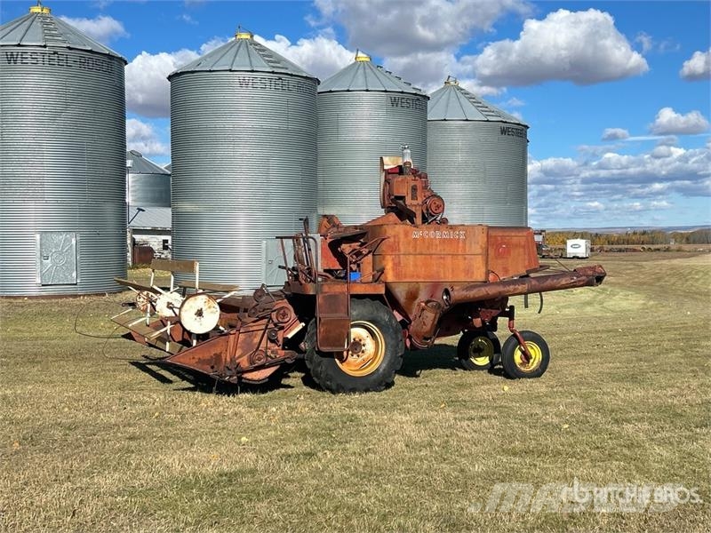 McCormick 91 Combine Harvester Зерноуборочные комбайны