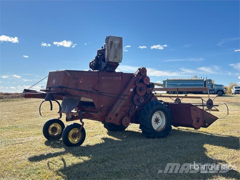 McCormick 91 Combine Harvester Зерноуборочные комбайны