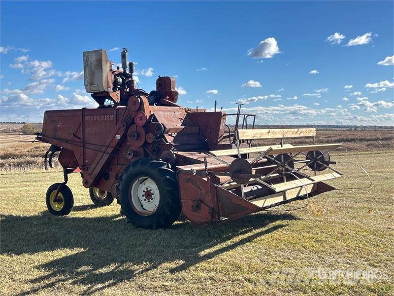 McCormick 91 Combine Harvester Зерноуборочные комбайны