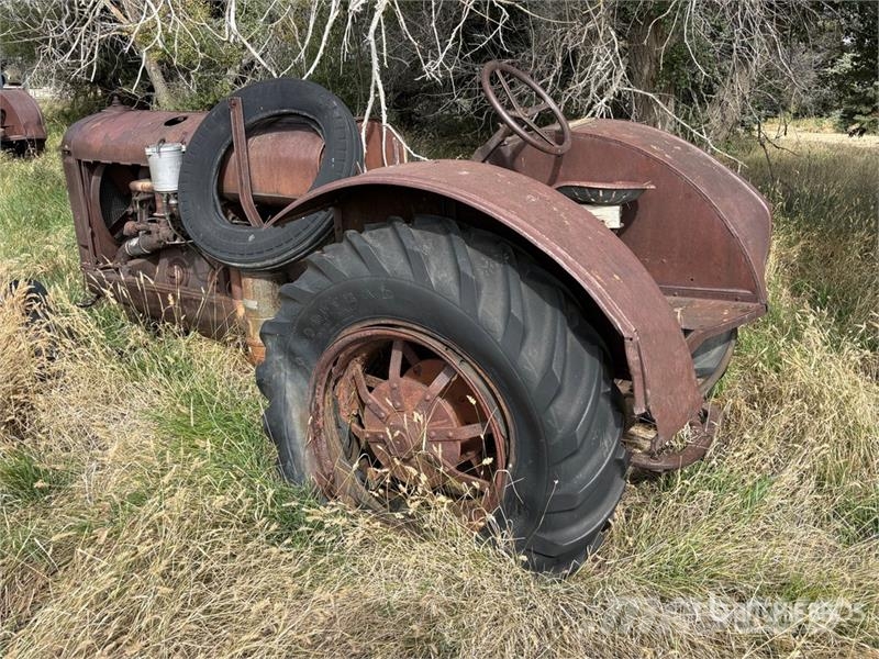 McCormick Deering Tractor 15-30 2WD Antique Tractor Τρακτέρ
