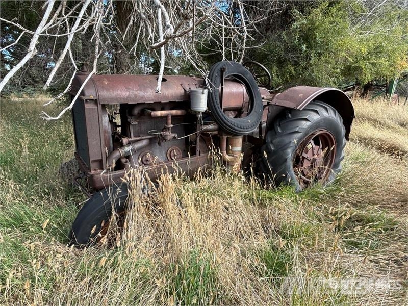 McCormick Deering Tractor 15-30 2WD Antique Tractor Τρακτέρ