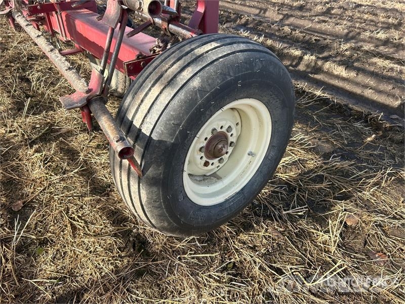 Mcfarlane WDL-2070 70 ft Harrow Grades