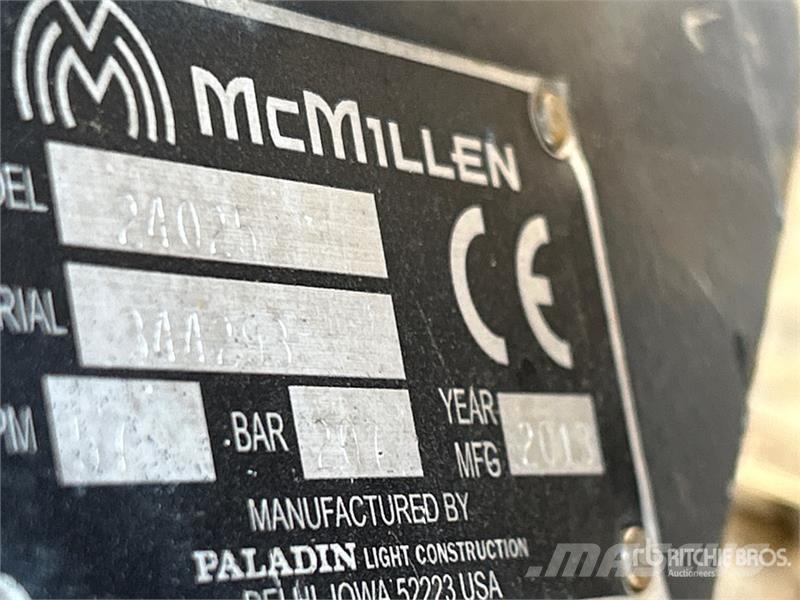McMillen 24025 12 in Excavator Auger - Fits John Deere 160C Puurid