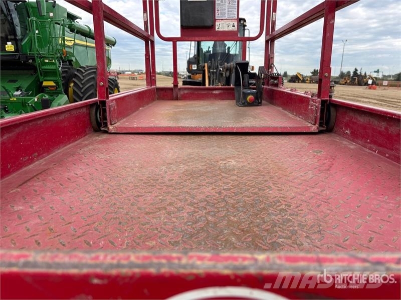 MEC 4555SE Electric Scissor Lift Scissor lifts