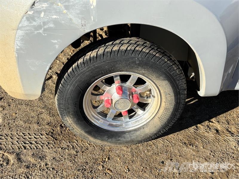  Meco 4x2 Electric Utility Vehicle ماكينات منفعة عامة