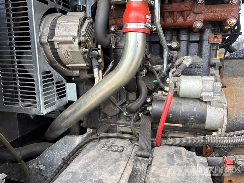  Megagen z25KH 20 kW Mobile Generator Set Dízel áramfejlesztők
