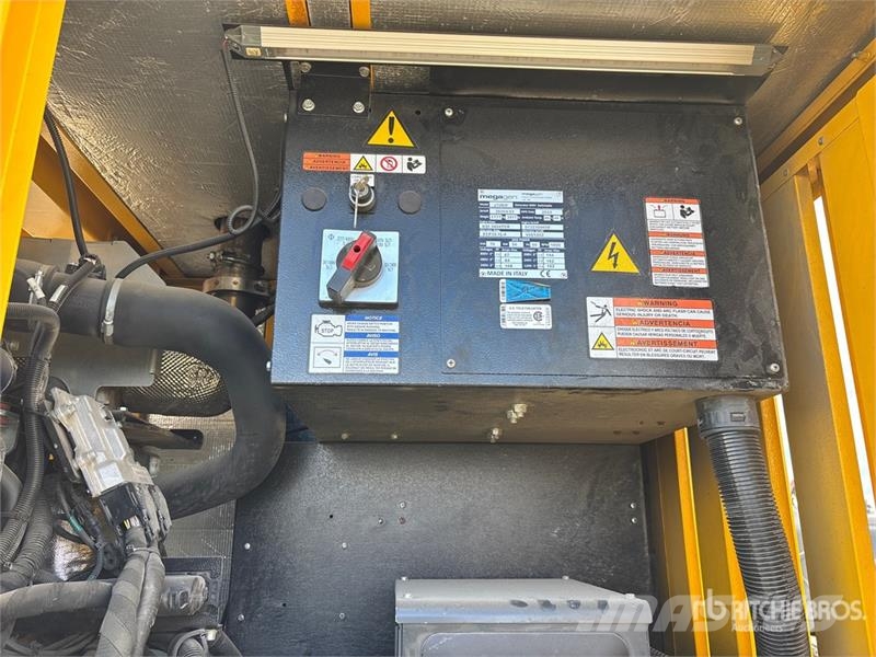 Megagn Z70 56 kW Mobile Generator Set Diesel Generatorer