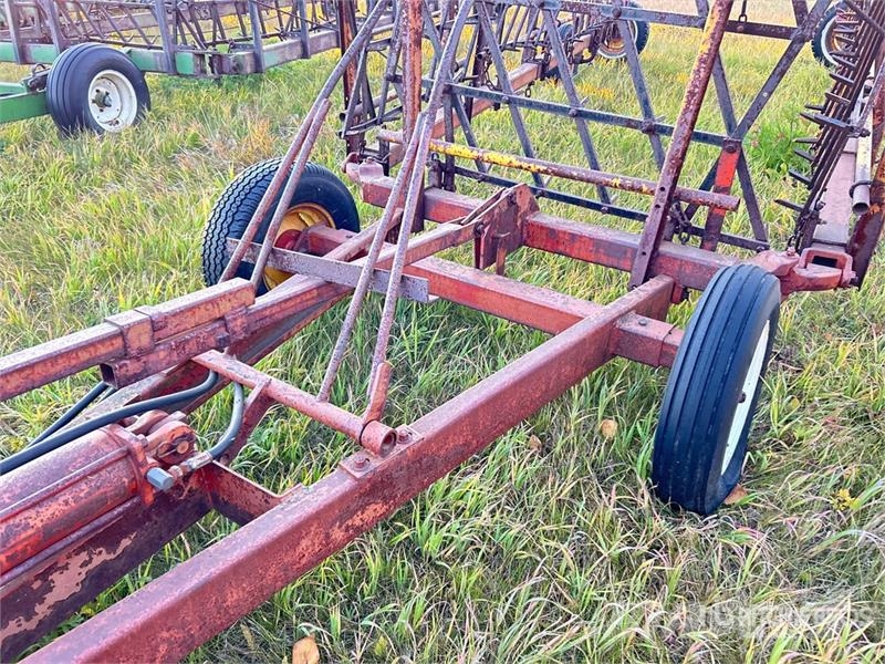 Melroe 42 ft Diamond Harrow Drljače