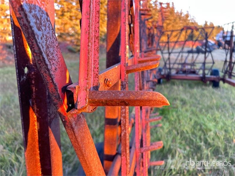 Melroe 42 ft Diamond Harrow Drljače