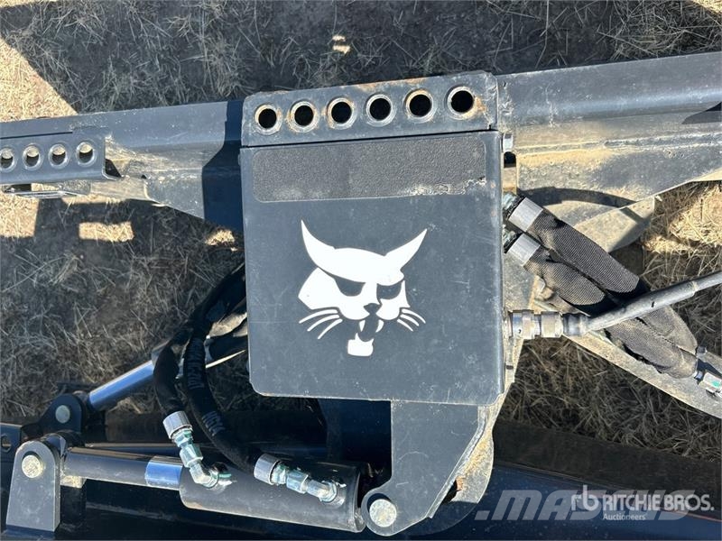 Melroe 90 in Hydraulic Angle Skid Steer Dozer Bladen