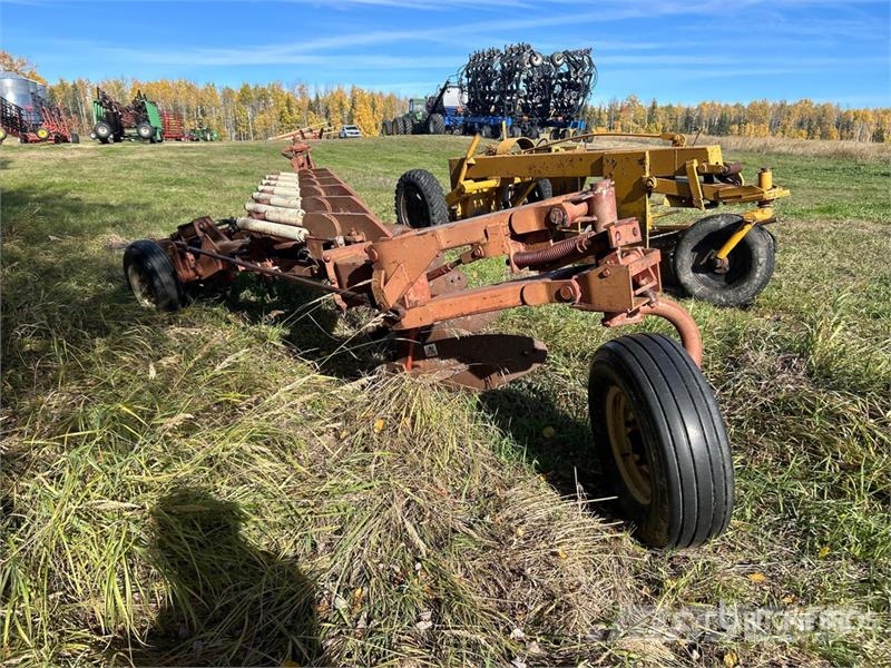 Melroe 903 6 Bottom Breaking Plow Pflüge