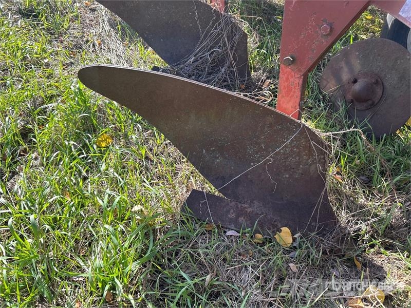 Melroe 903 6 Bottom Breaking Plow Pflüge