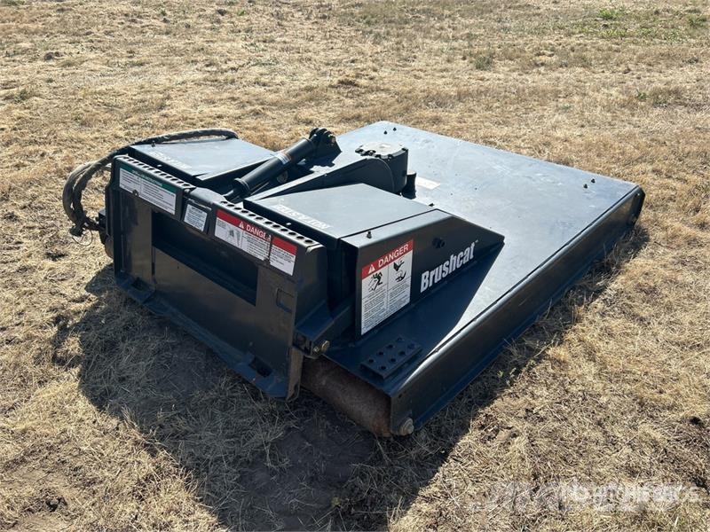 Melroe BrushCat 6 Ft Rough Mower Kosilice i trimeri za grube terene