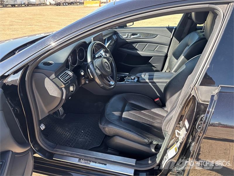 Mercedes-Benz CLS550 AWD Automobile Cars