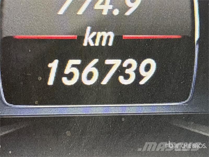 Mercedes-Benz GL550 AWD SUV Personbiler
