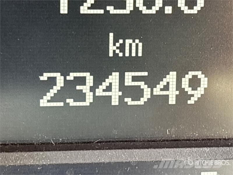 Mercedes-Benz ML 350 AWD SUV Automobili