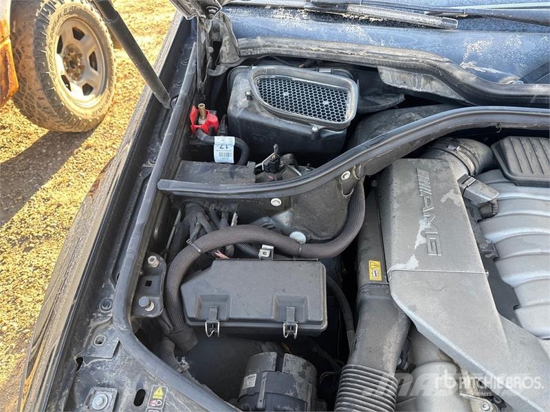 Mercedes-Benz ML 350 AMG AWD SUV 汽车