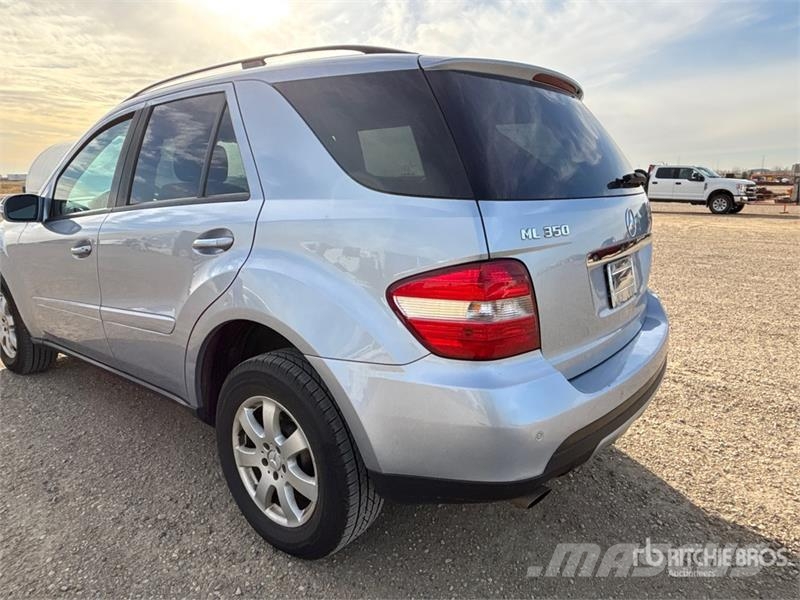Mercedes-Benz ML 350 AWD SUV Automobili