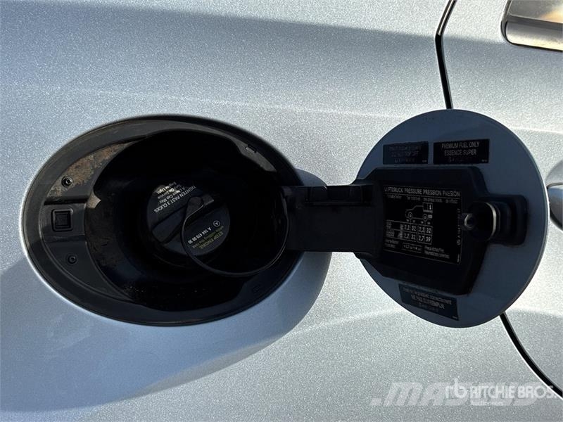 Mercedes-Benz ML 350 AWD SUV Automobili