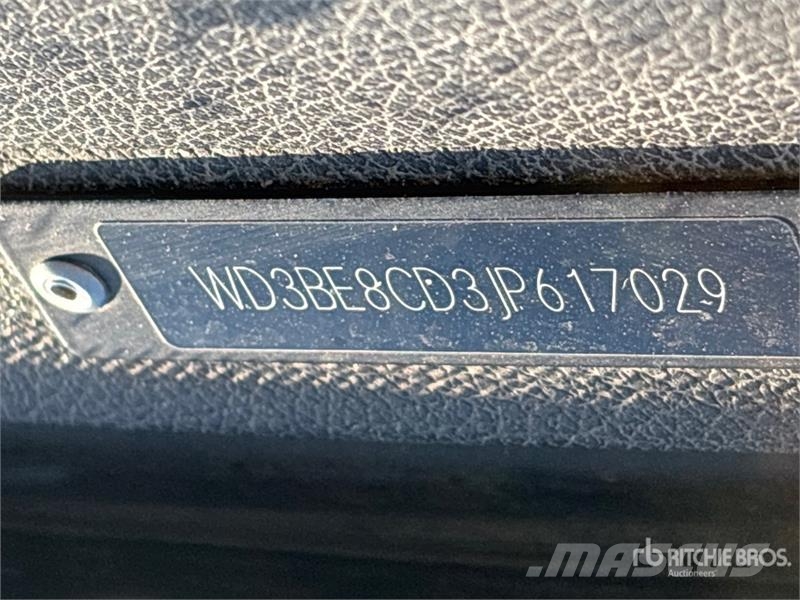 Mercedes-Benz SPRINTER 2500 Cargo Van Gesloten bedrijfswagens