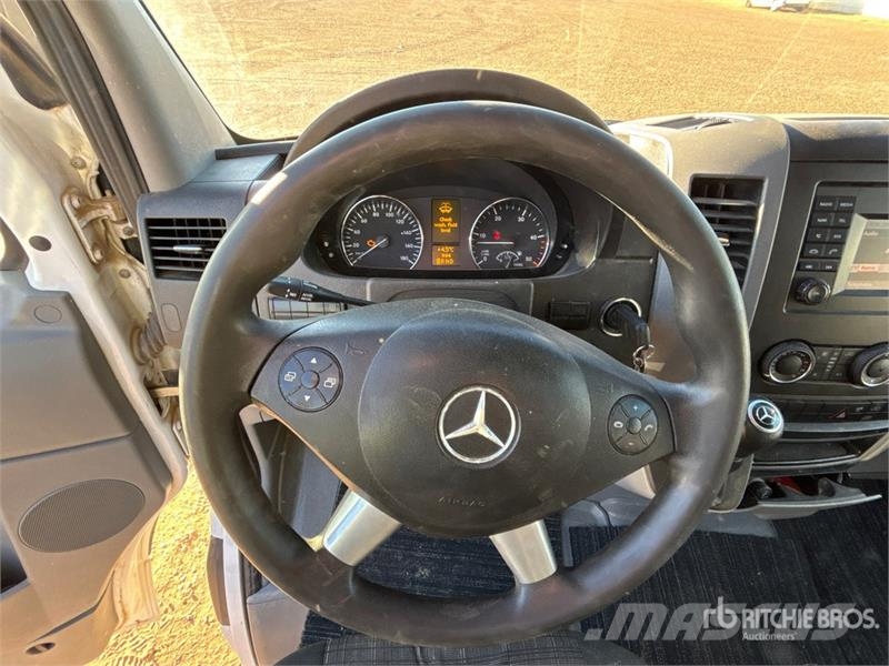 Mercedes-Benz Sprinter 2500 Cargo Van Dostavna vozila / kombiji