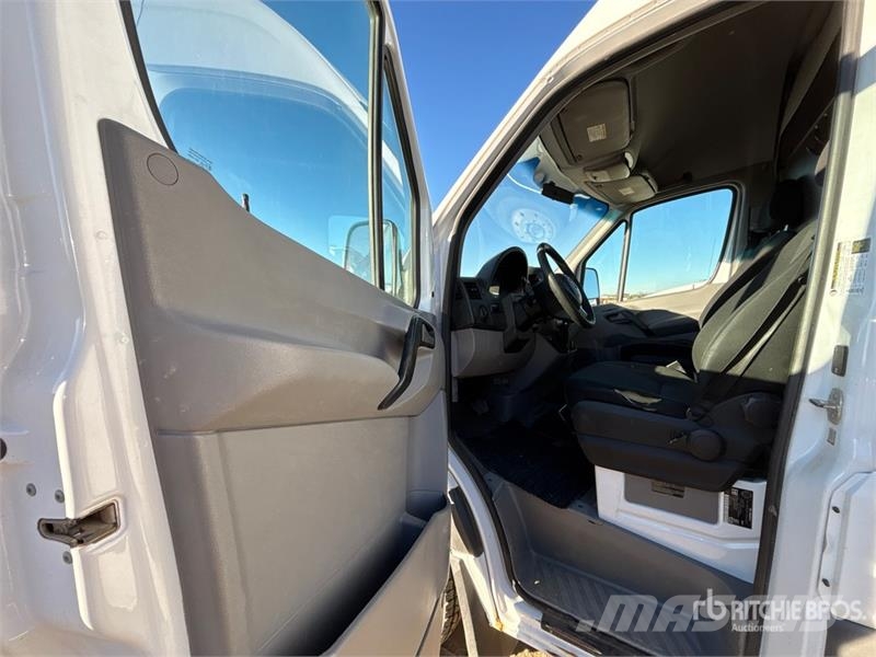 Mercedes-Benz Sprinter 2500 Cargo Van Dostavna vozila / kombiji