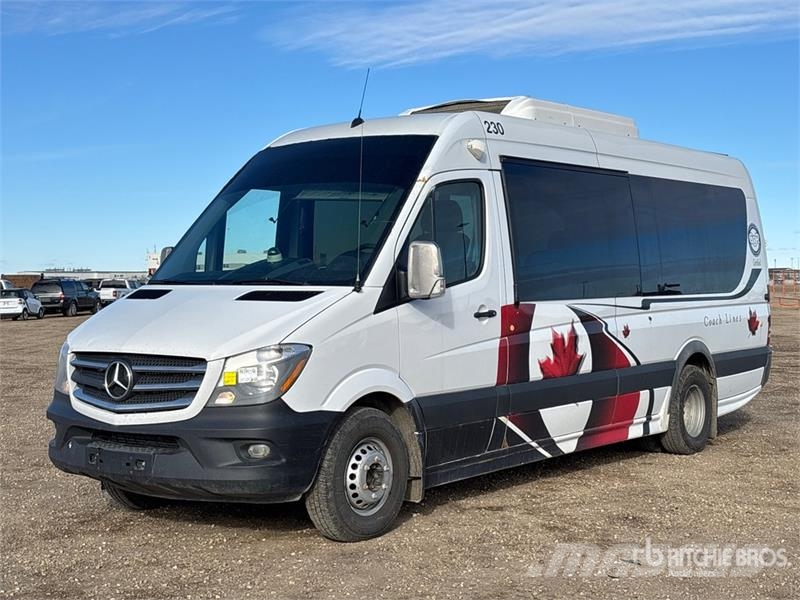 Mercedes-Benz Sprinter 10 Passenger Van Varebiler
