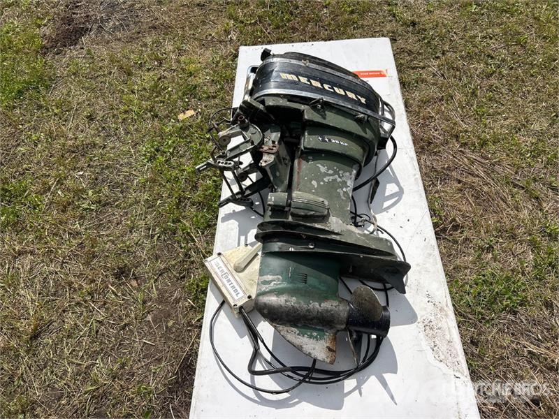 Mercury Merc 350 Outboard Motor with MerControl Controls & Other components