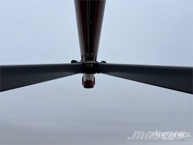 Meridian 10 in x 46 ft Grain Auger (Unused) معدات نقل
