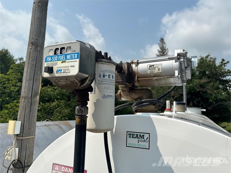 Meridian 10000 L Skid Mounted Steel Diesel Fuel Tank Kraftstoff- und Zusatzstoffbehälter