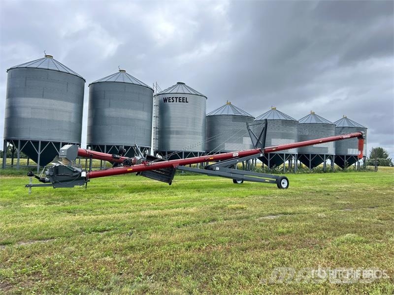 Meridian 1375 13 in x 75 ft Swing Grain Auger معدات نقل