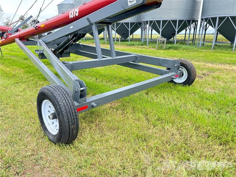Meridian 1375 13 in x 75 ft Swing Grain Auger معدات نقل