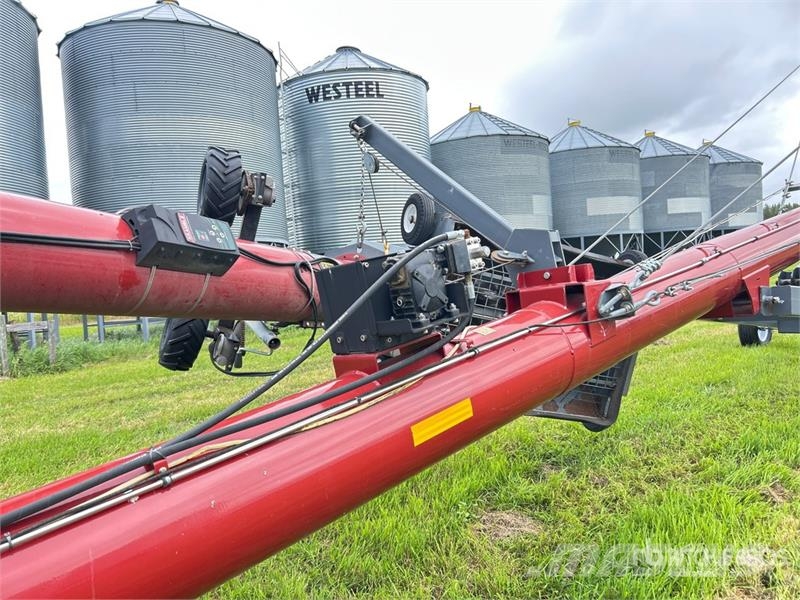 Meridian 1375 13 in x 75 ft Swing Grain Auger معدات نقل