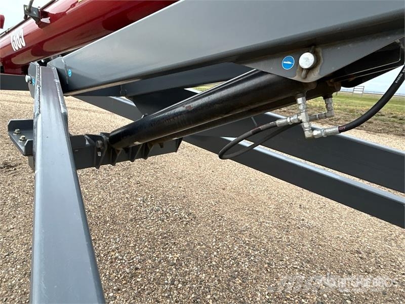 Meridian 1385 13 in x 85 ft Swing Grain Auger Транспортное оборудование