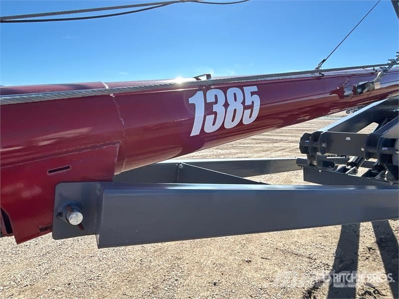 Meridian 1385 13 in x 85 ft Swing Grain Auger Transportbånd