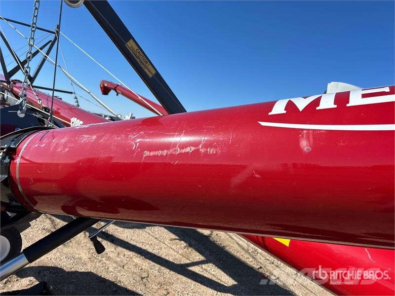 Meridian 1385 13 in x 85 ft Swing Grain Auger Transportbånd