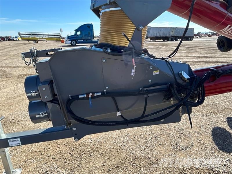 Meridian 1385 13 in x 85 ft Swing Grain Auger Transportbånd