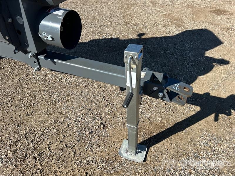 Meridian 1385 13 in x 85 ft Swing Grain Auger Transportbånd