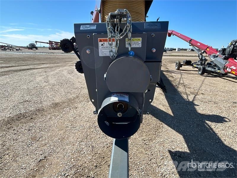 Meridian 1385 13 in x 85 ft Swing Grain Auger Transportbånd