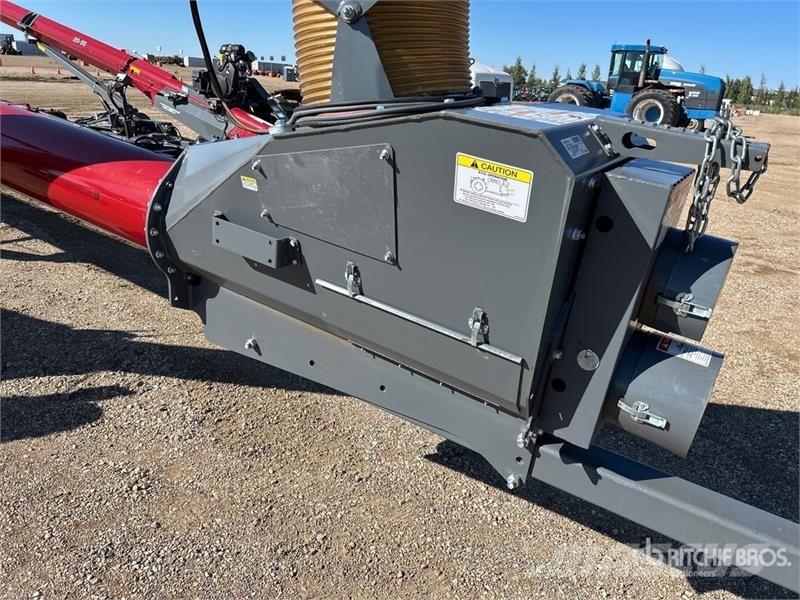 Meridian 1385 13 in x 85 ft Swing Grain Auger Transportbånd