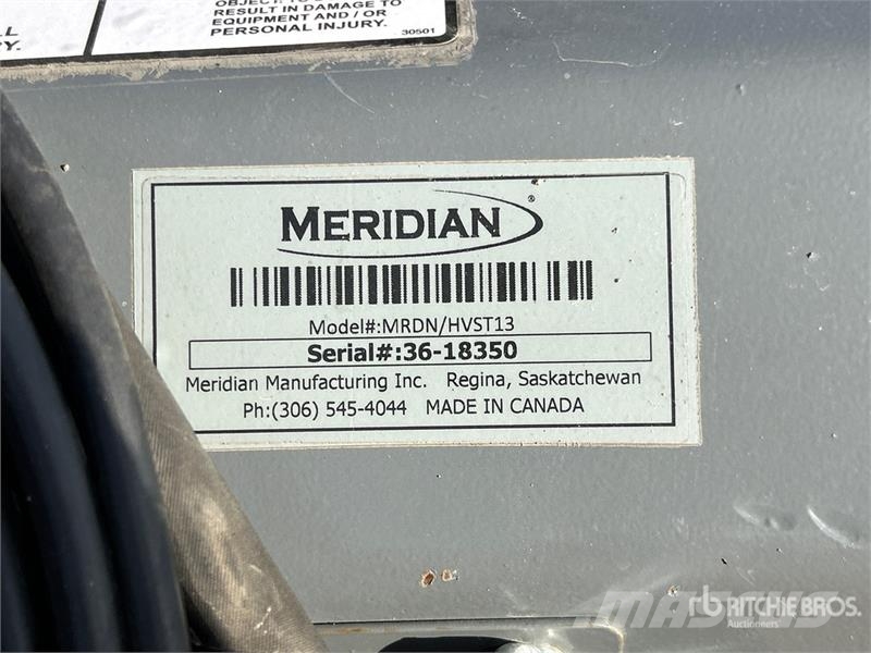 Meridian 1395 13 in x 95 ft Swing Grain Auger Transportēšanas aprīkojums