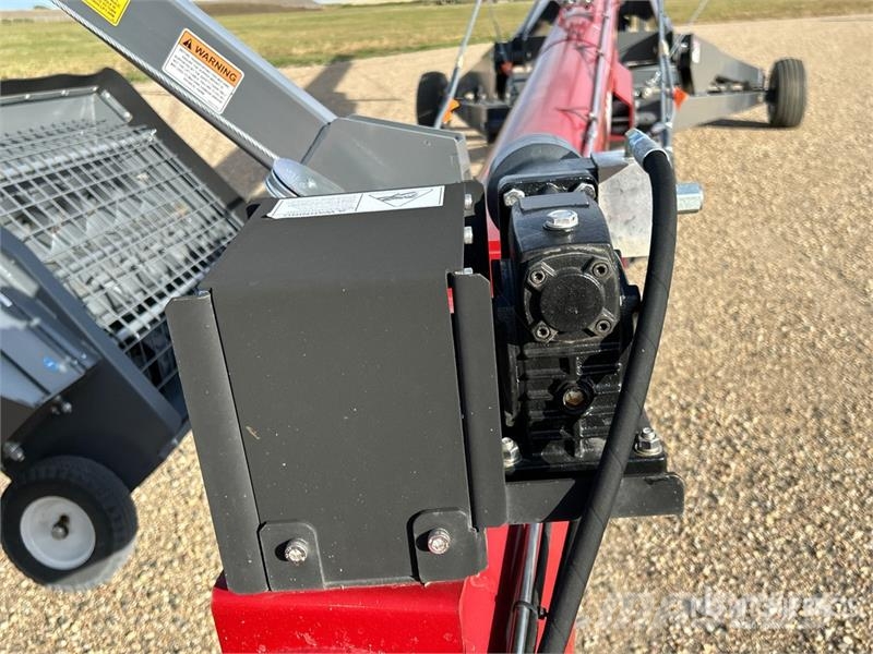 Meridian 1395 13 in x 95 ft Swing Grain Auger Transportēšanas aprīkojums