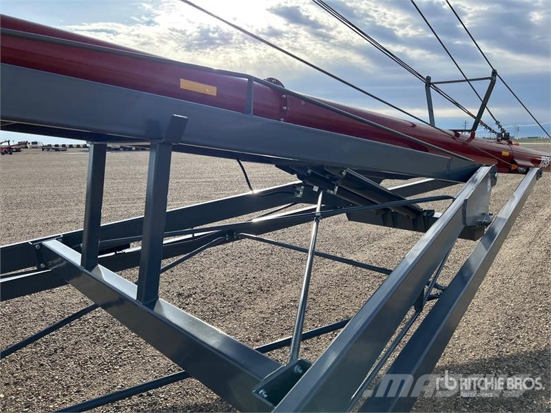 Meridian 1395 13 in x 95 ft Swing Grain Auger Transportēšanas aprīkojums