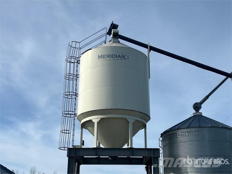 Meridian 1612 +/- 100 ton 3 Ring Smooth Wall Hopper Grain B Stockage, conditionnement - Autres