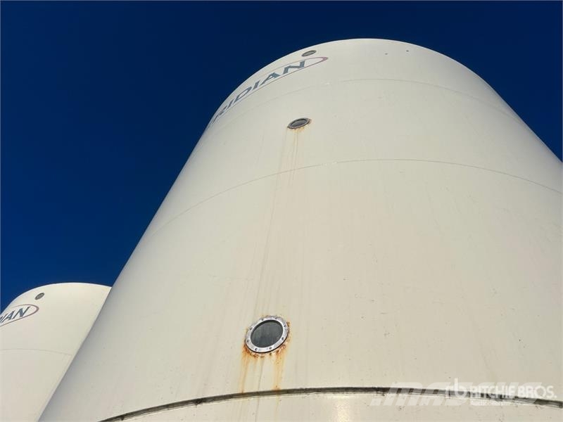 Meridian 1615 +/- 110 ton Fertilizer Hopper Grain Bin Crop processing and storage units/machines - Others