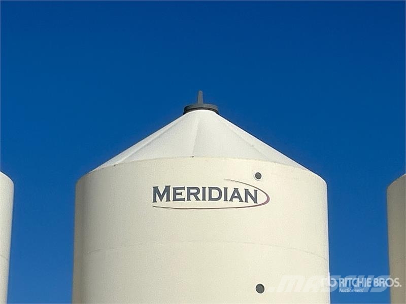 Meridian 1615 +/- 110 ton Fertilizer Hopper Grain Bin Crop processing and storage units/machines - Others