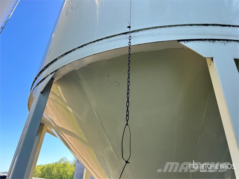 Meridian 1620 +/- 4000 bu Smooth Wall Hopper Grain Bin Stroje a zařízení pro zpracování a skladování zemědělských plodin - Jiné