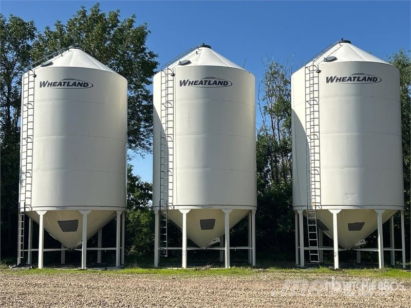 Meridian 1620 +/- 4000 bu Smooth Wall Hopper Grain Bin Машини та обладнання для обробки і зберігання зерна - Інші